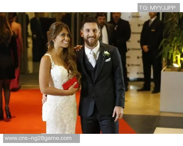 国内足球明星女友身份揭秘她们的爱情故事与生活点滴